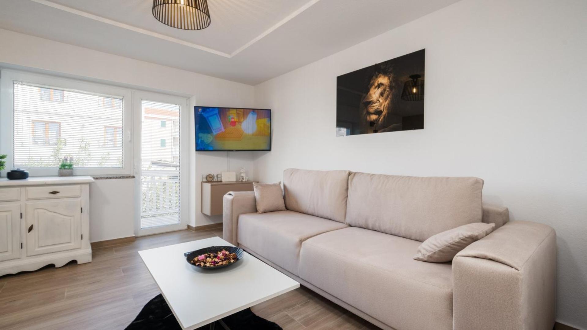 Apartments Summer Τρογκίρ Εξωτερικό φωτογραφία